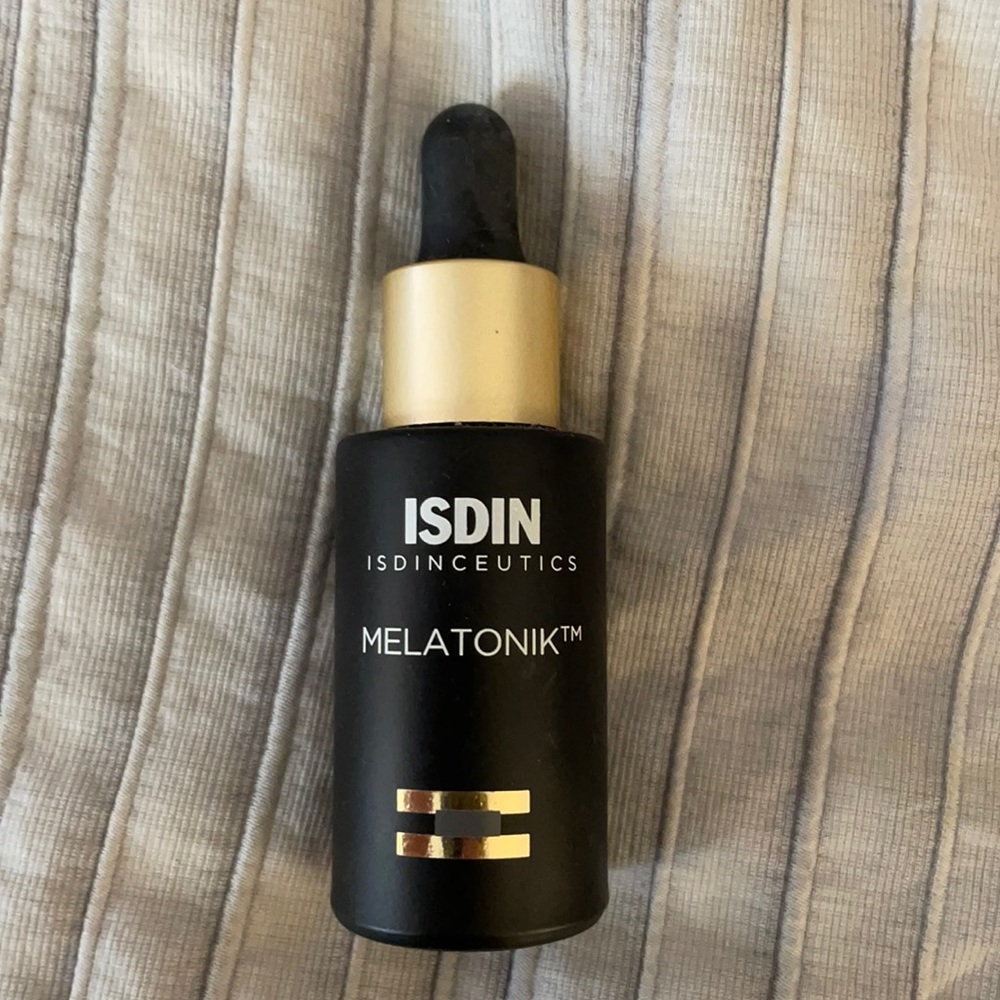 ISDIN MELATONIK! Only used 4 times!